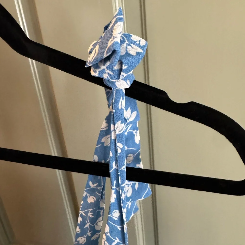 Reformation Dress - Picture 5 of 6